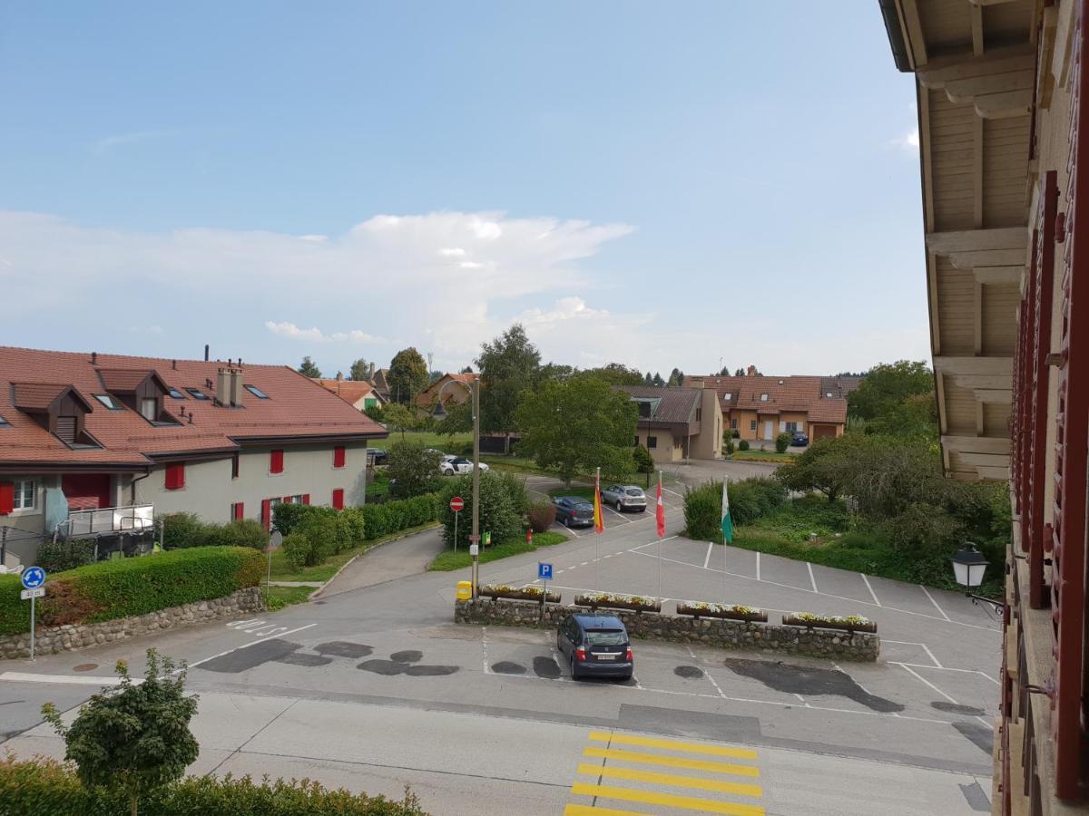 Auberge De Ballens Εξωτερικό φωτογραφία