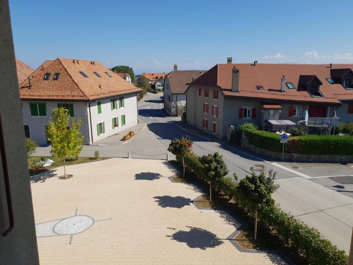 Auberge De Ballens Εξωτερικό φωτογραφία